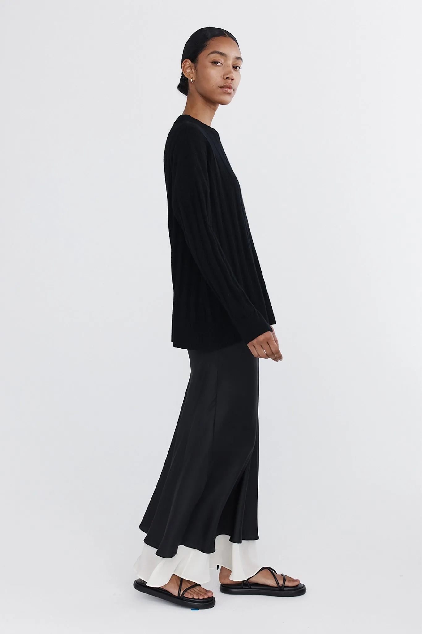 Joni Jumper - Black