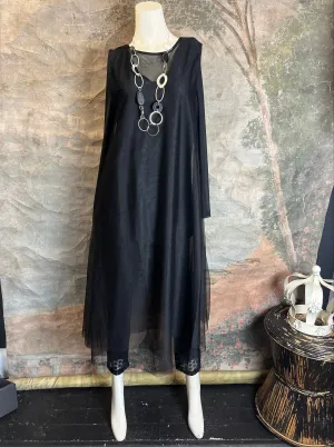LI-1535 Antonio Dress